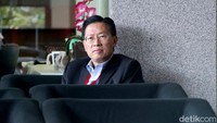 Sebelumnya, KPK telah menetapkan 9 orang tersangka termasuk Bupati Bekasi Neneng Hassanah Yasin dan Direktur Operasional Lippo Group Billy Sindoro.