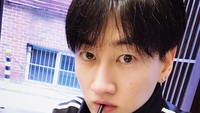 Lee Hyuk-je atau lebih dikenal dengan nama Eunhyuk merupakan salah satu personel Super Junior yang punya banyak penggemar. Ia lahir pada 4 April 1986 di Neunggok-dong, Korea Selatan. Foto: Instagram eunhyukee44