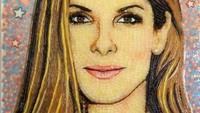 Sekilas tampilan Sandra Bullock di sini seperti dibuat dengan lukisan, tetapi jika dilihat lebih dekat, ada sekitar 5.000 permen yang disusun dan dirangkai dengan cantik.  Foto: Istimewa