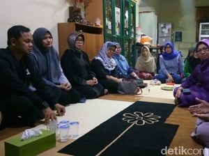 Bima Arya Kunjungi 4 Keluarga Korban Lion Air JT 610 di Bogor