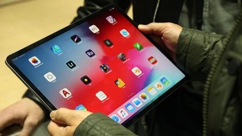iPad Pro ukuran 12,9 inch. Foto: Sina Mobile