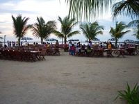 Di Pinggir Pantai Anyer hingga Mataram Bisa Cicip Seafood Enak!