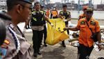 Satu Kantong Jenazah Kembali Tiba di Tanjung Priok