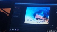 Tampak di layar sebuah objek berwarna oranye (Foto: Matius Alfons/detikcom)