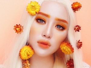 Mengenal Janine Intansari, Beauty Influencer dengan Alis Warna-warni
