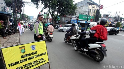 Hari Pertama Operasi Zebra Jaya, Ratusan Pengendara Kena Tilang