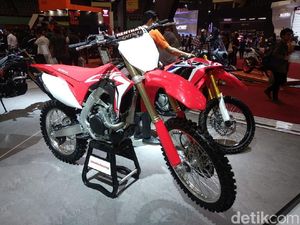Mejeng di IMOS 2018, Honda Mau Jual CRF450R di Indonesia?