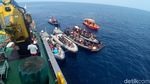 Foto: Tim Penyelam Siap Ambil Black Box Lion Air