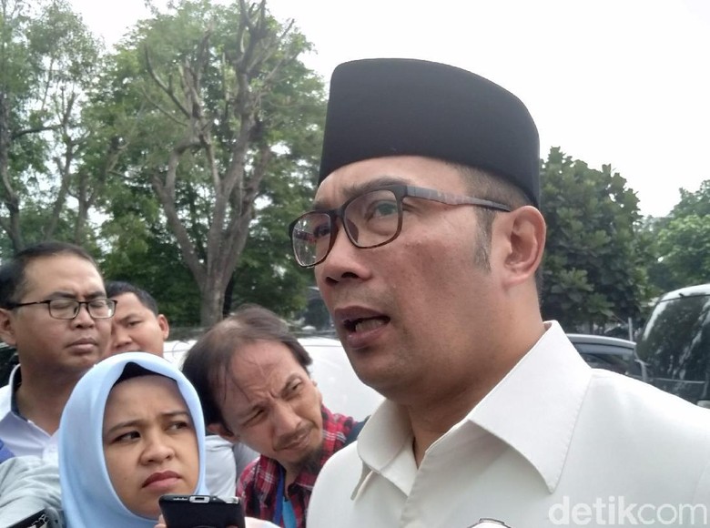 Ridwan Kamil Minta Oded Jalankan Putusan Kemendagri Soal Sekda Ridwan Kamil Minta Oded Jalankan Putusan Kemendagri Soal Sekda
