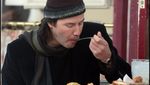 Tampil Awet Muda, Keanu Reeves Ternyata Penggemar Berat Pizza