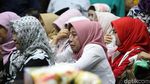 Wali Kota Kendari Divonis, Pendukungnya Menangis