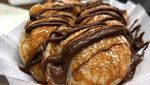Poffertjes dengan Isian Buah dan Es Krim Buat Ngemil Sore