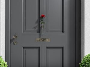 Nggak Bisa Asal, Ini 4 Alasan Pintu Rumah Harus Dibuka ke Arah Dalam!