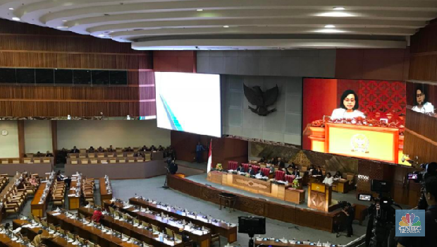 Sri Mulyani Sebut (Lagi) Faktor Global Buat Rupiah Jatuh