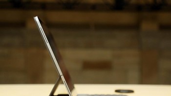 iPad Pro hadir dengan penyegaran dalam hal desain. Foto: Sina Mobile
