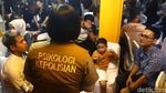 Pendamping Psikolog Temani Keluarga Korban Lion Air