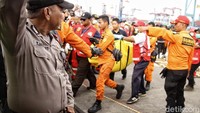 Selanjutnya jenazah tersebut langsung dilakukan proses identifikasi.