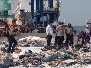 Soekarwo Siapkan Bantuan Korban Lion Air JT 610 asal Jawa Timur