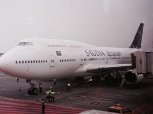 Membidik 162.400 Wisman Arab Saudi Lewat Penerbangan Jeddah-Surabaya