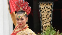 Dalam acara tersebut juga ditampilkan sebuah tarian pembuka yang dibawakan oleh para warga binaan.