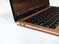 Melihat MacBook Air Terbaru, Super Tipis dan Layar Retina