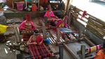 Foto: Kain Tenun Adat Bayan Nan Cantik dan Sakral