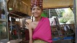 Foto: Kain Tenun Adat Bayan Nan Cantik dan Sakral