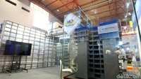 Selain itu, IIW 2018 juga menghadirkan delapan konferensi gratis dan terbuka untuk umum dengan topik-topik antara lain Infrafinance Conference, Infraenergy Conference, Infraport Conference, Infrarail Conference, Infrawater Conference, Infrasecurity Conference, SEIZ Conference, dan Trenchless Tech Indonesia Conference. Mulai dari menteri hingga para profesional terkait akan membagikan insight, regulasi baru, hingga peluang infrastruktur Indonesia di masa yang akan datang.