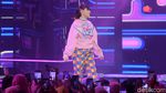 Aksi Enerjik Charli XCX