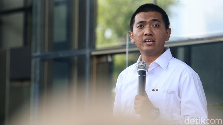 Pegawai KPK ke Jokowi: Apa Salah Minta Presiden Ungkap Kasus yang 2 Tahun Gelap? Pegawai KPK ke Jokowi: Apa Salah Minta Presiden Ungkap Kasus yang 2 Tahun Gelap?