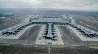 Bandara ini berada di lahan seluas 76 Km persegi dan mengalahkan bandara terbesar di dunia sebelumnya Harsfield-Jackson Airport di Atlanta Amerika Serikat. (Istanbul New Airport)