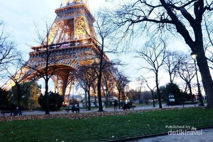 Menara Eiffel