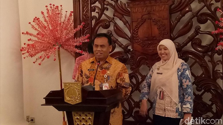 Anies Tetapkan UMP DKI 2019 Sebesar Rp 3,9 Juta Anies Tetapkan UMP DKI 2019 Sebesar Rp 3,9 Juta
