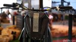 Ketika Motor Petualang Royal Enfield Dirombak