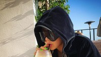 Lee Chae-rin atau CL, merupakan penyanyi sekaligus rapper asal Korea Selatan. Ia memulai karir sebagai leader dari girlband populer 2NE1, kini ia sibuk melebarkan sayapnya di Hollywood dan berkolaborasi dengan musisi ternama di Amerika. Foto: Instagram @chaelincl