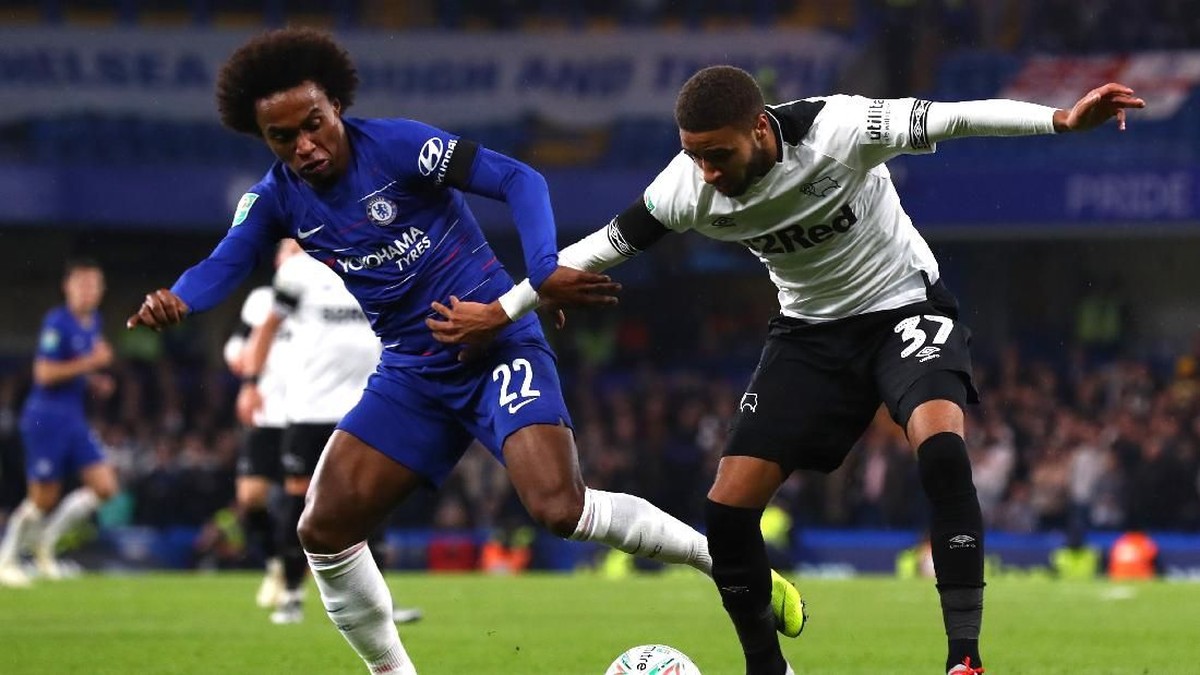 Chelsea menang 3-2 atas Derby County dengan bantuan dua gol bunuh diri. (Foto: Clive Rose/Getty Images)