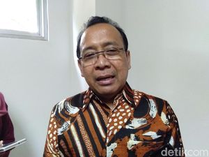 Mensesneg Beberkan Alasan Jokowi Gratiskan Jembatan Suramadu