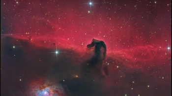 Karya finalis kategori Robotic Scope Prize - Kfir Simon. 16-inch Hypergraph F8 telescope, ASA DDM85 mount, FLI Proline PL16803 camera, 3250 mm 406 mm Exposures: Luminance: 120-minutes, RGB: 20-minutes (each). Foto: Royal Museums Greenwich