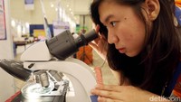 Puluhan karya ilmiah dari sejumlah siswa pun tampil di pameran ISE 2018.