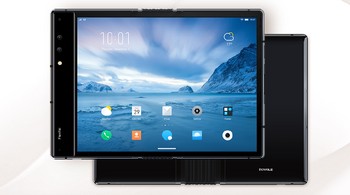 FlexPai punya bentang layar seluas 7,8 inch dengan resolusi 1.920 x 1.440 pixel. (Foto: www.royole.com/flexpai)