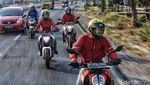 Ngegas dengan KTM di Jalur Pantura