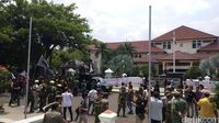 Euforia Masyarakat dan PNS Dukung KPK Tangkap Bupati Cirebon
