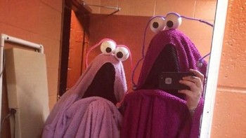 Ini mau tiru Scream atau Cookie Monster dari Sesame Street? (Foto: Boredpanda)
