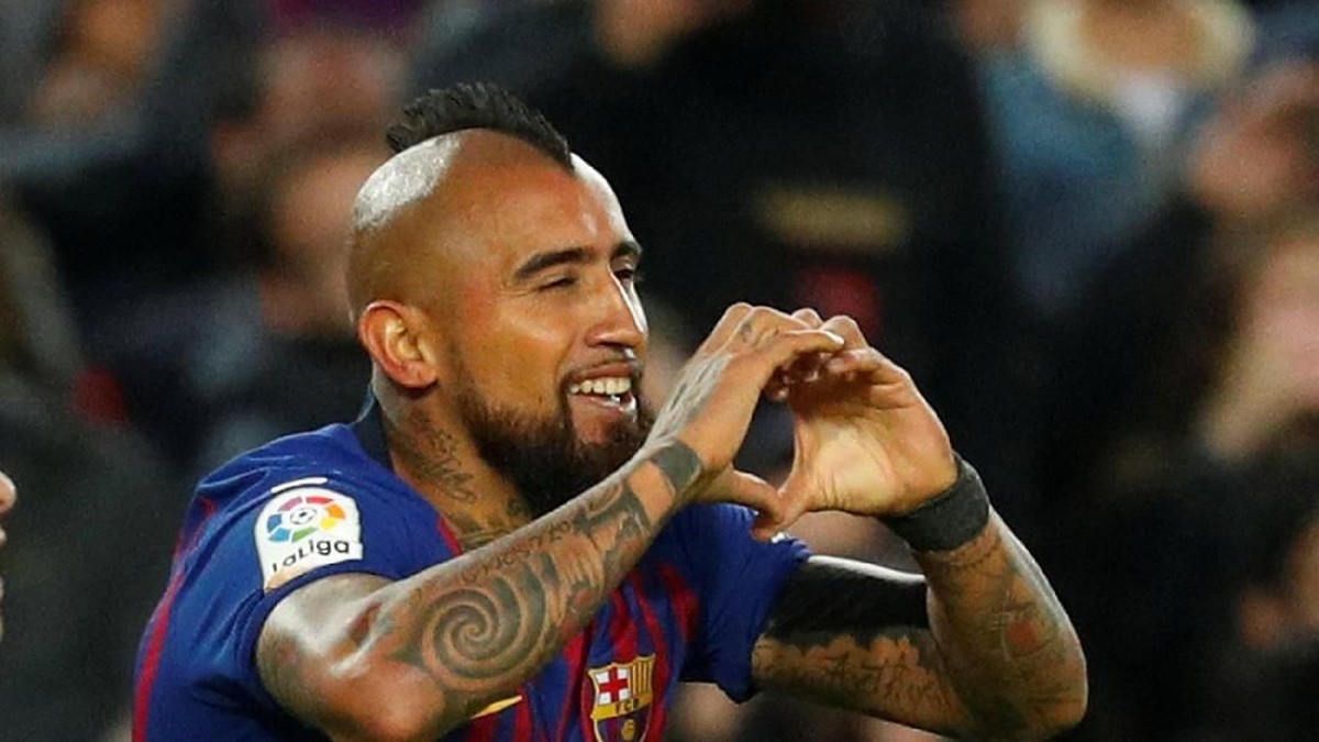 Jelang Barcelona juara, Arturo Vidal di ambang menorehkan catatan yang tak dimiliki Lionel Messi atau Cristiano Ronaldo. (Foto: Paul Hanna/Reuters)