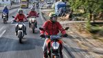 Ngegas dengan KTM di Jalur Pantura