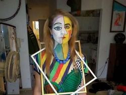 Ini Kostum Halloween Populer di Internet, Seram Campur Lucu!