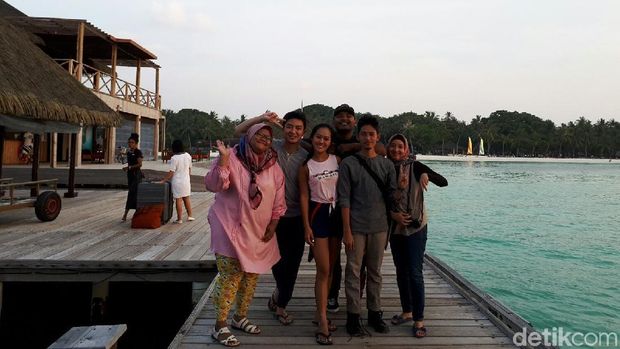 Para d'Traveler yang mengikuti jalan-jalan di Maldives