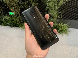 Ini Lenovo Z5 Pro, Sang Penantang Mi Mix 3 dan Magic 2