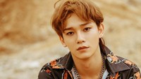 Chen mencuri perhatian dengan penampilannya yang jadi lebih dewasa. Dok. Twitter/@weareoneEXO