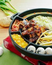 Makan Rame-Rame Pakai Menu Platter di 5 Restoran Ini, Yuk!